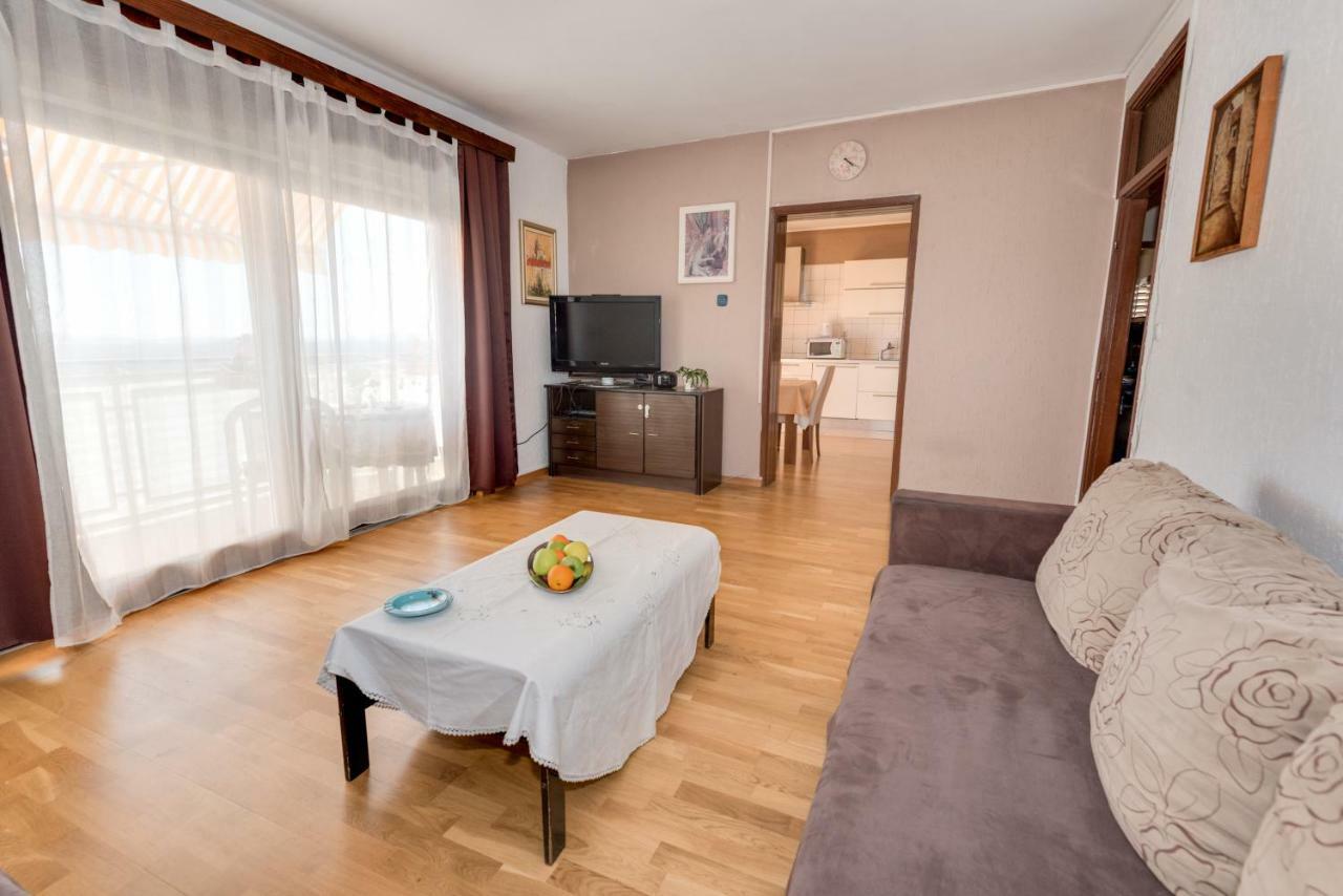 Lara Apartment Sibenik Ngoại thất bức ảnh